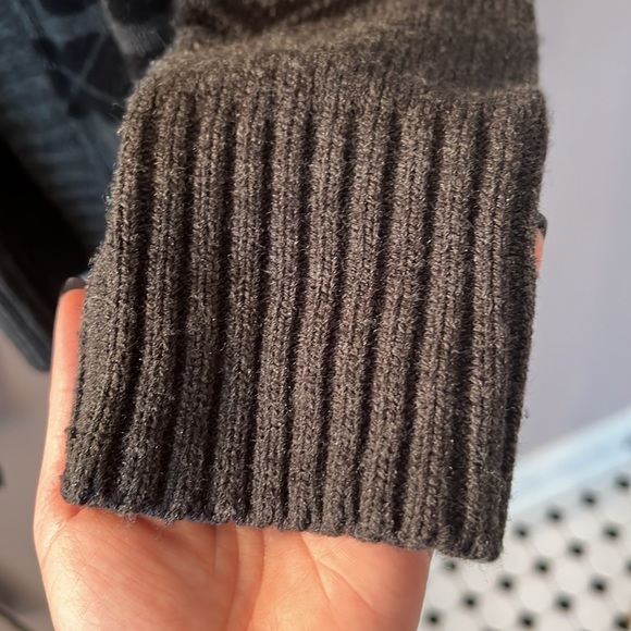 Fair Isle Patterned Maple Leaf Canadian Flag Knit Open Front Cardigan w/Tie sz S - Picture 7 of 9